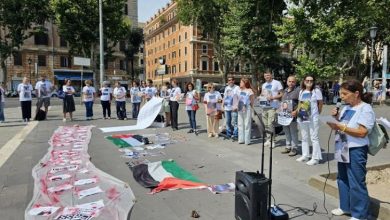 صورة صحفيون إيطاليون يتبرعون بيوم عمل لزملائهم في غزة ويُنددون بإبادة الصحفيين