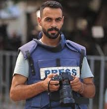 صورة منتدى الإعلاميين الفلسطينيين يدين بشدة حملة التحريض التي تقودها صحيفة “بيلد” الألمانية ضد المصور الصحفي الفلسطيني أنس فتيحة